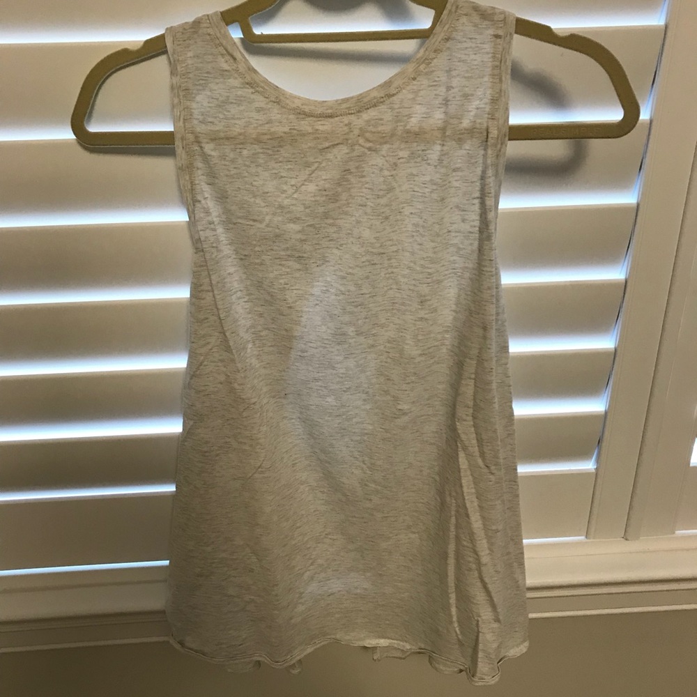 Lululemon open back top